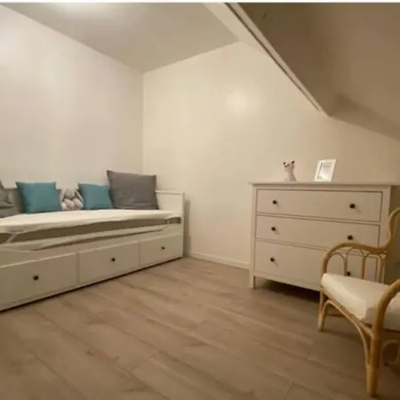Chaleureux En Duplex Apartamento